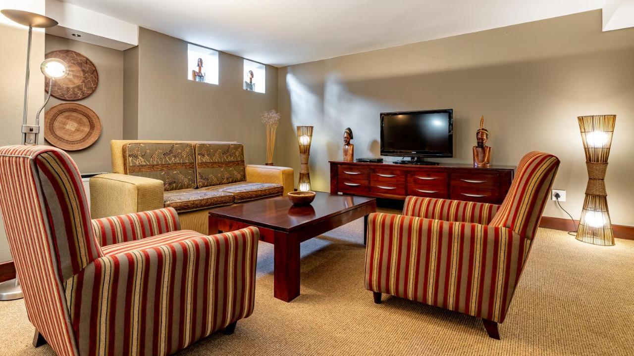 African Sky Hotels - Pine Lake Inn Witrivier Buitenkant foto