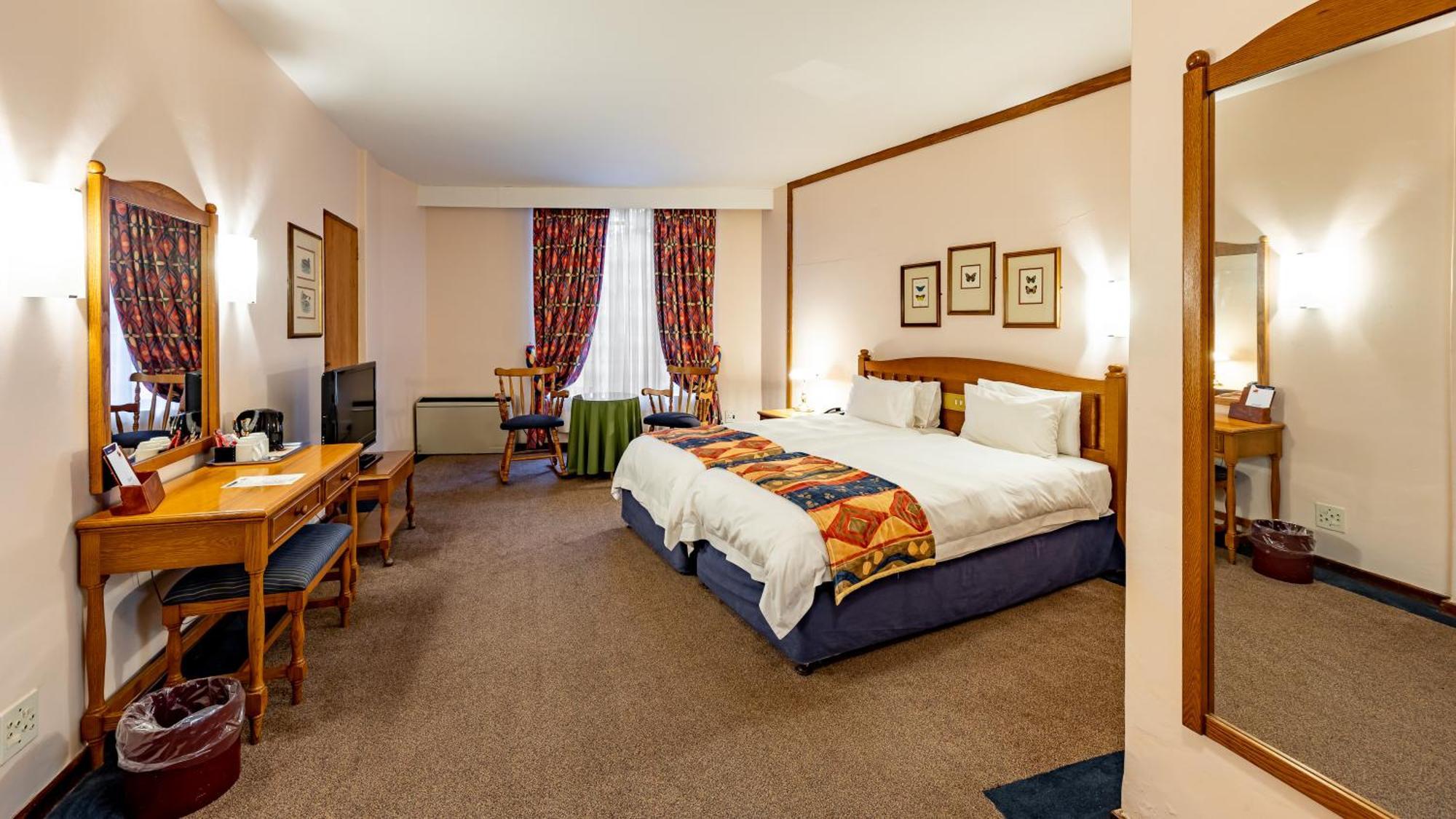 African Sky Hotels - Pine Lake Inn Witrivier Buitenkant foto