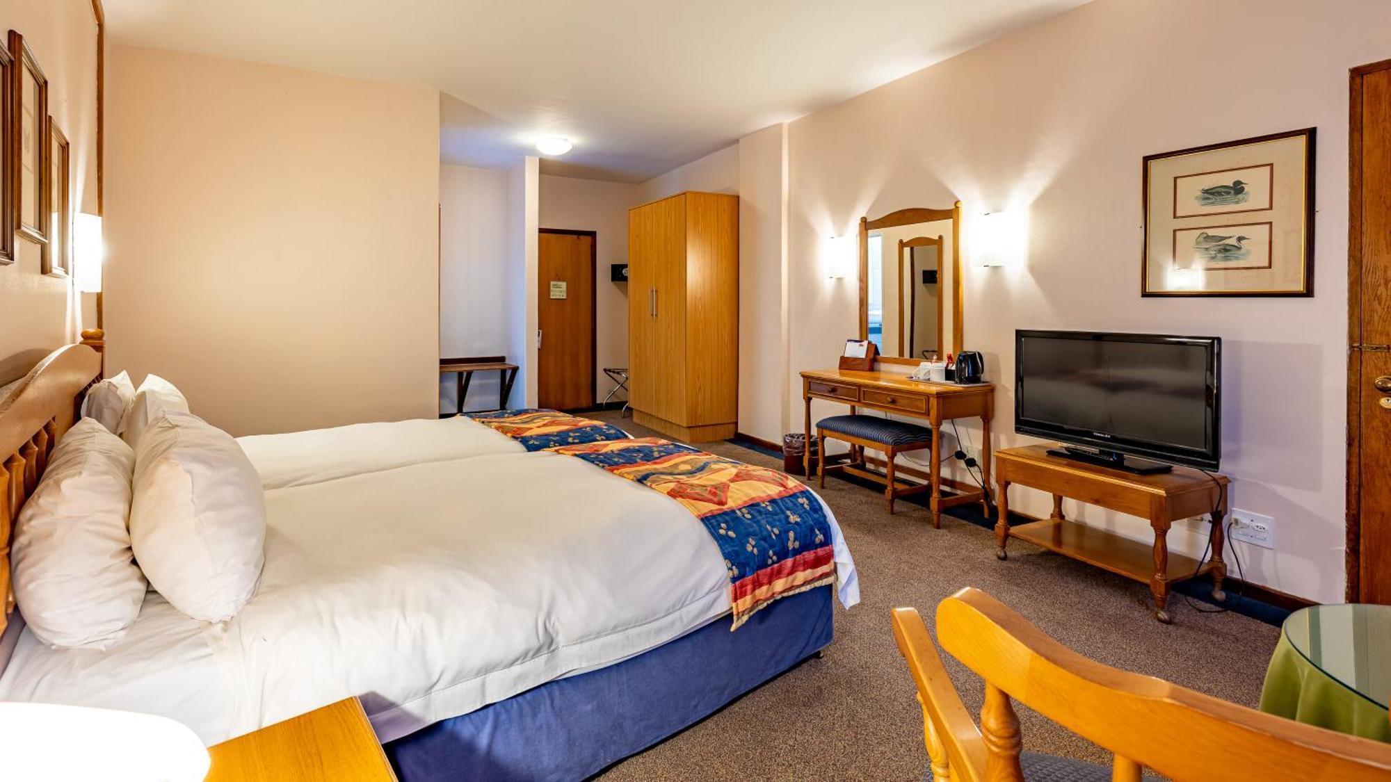 African Sky Hotels - Pine Lake Inn Witrivier Buitenkant foto