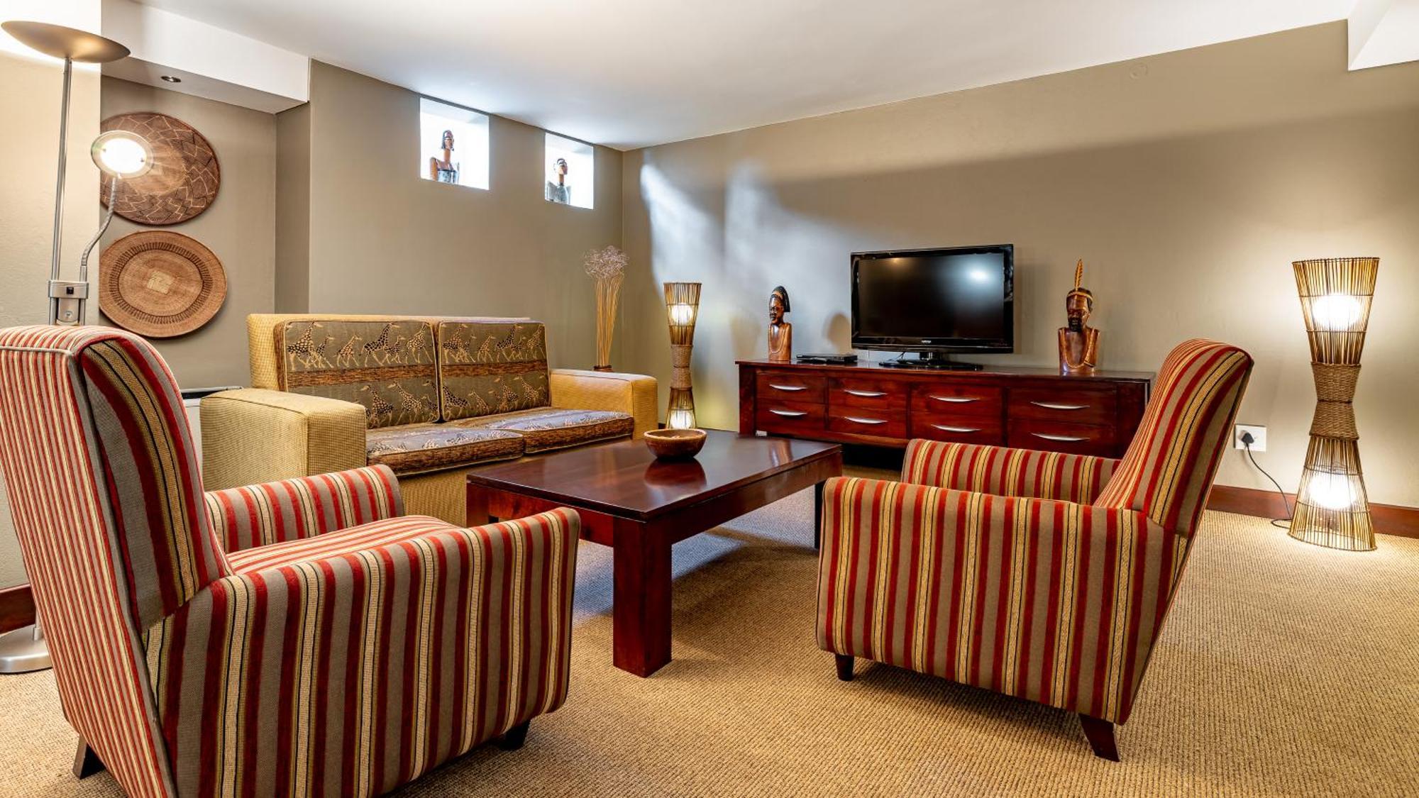 African Sky Hotels - Pine Lake Inn Witrivier Buitenkant foto