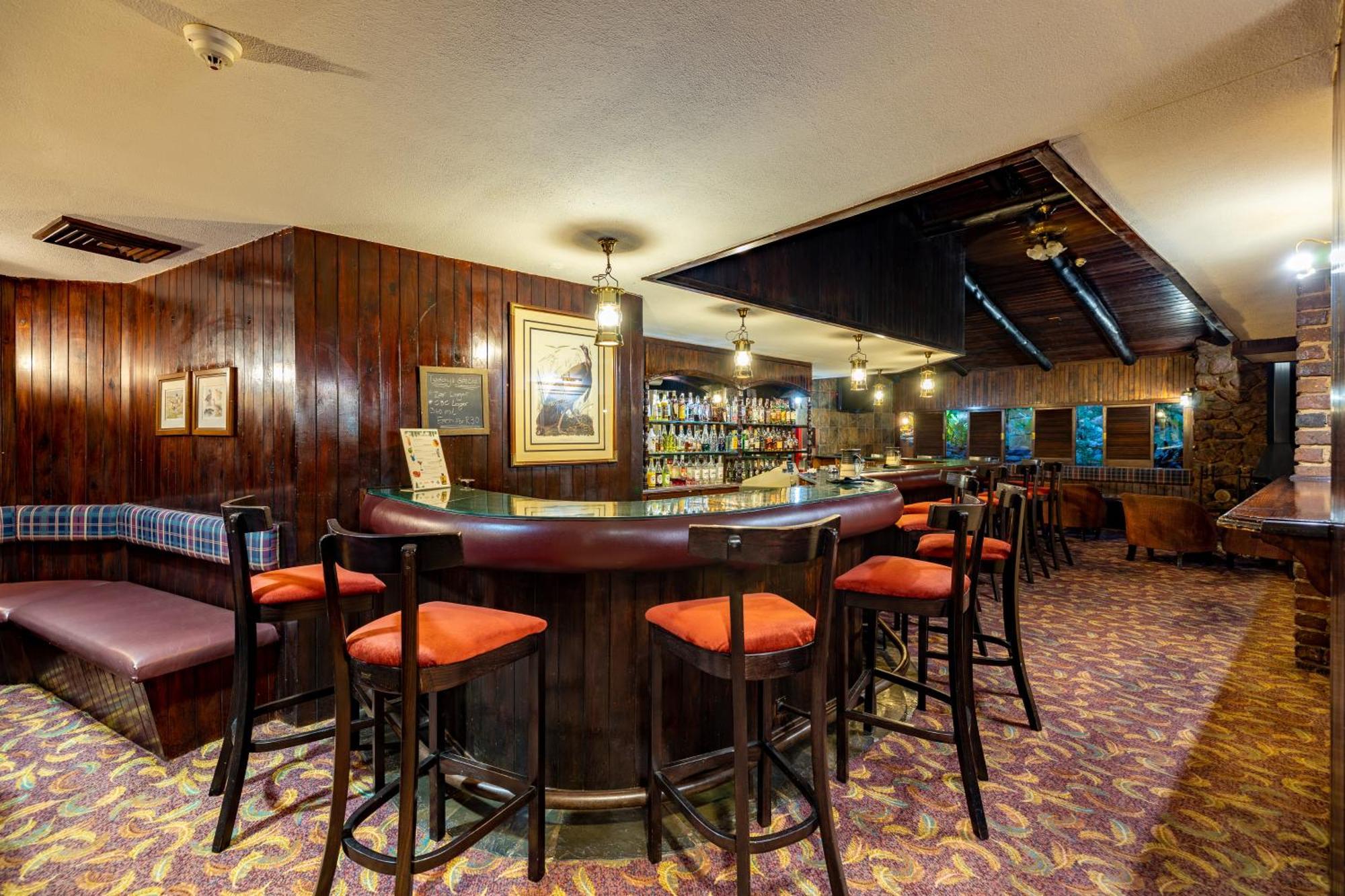 African Sky Hotels - Pine Lake Inn Witrivier Buitenkant foto
