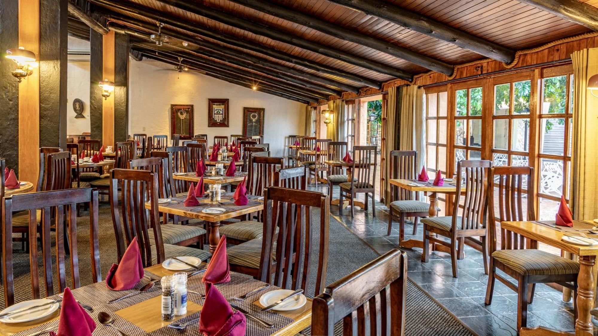African Sky Hotels - Pine Lake Inn Witrivier Buitenkant foto