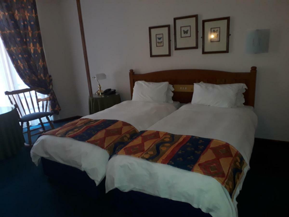 African Sky Hotels - Pine Lake Inn Witrivier Buitenkant foto
